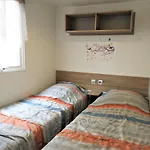 Mobil Proche Du Paradis Des Plages Camping Saint-Jean-de-Monts