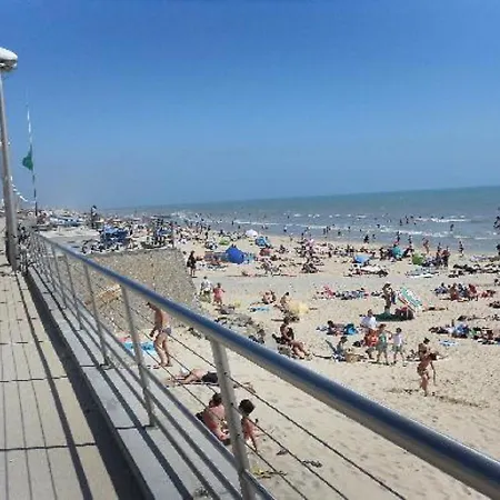 مكان تخييم Mobil Proche Du Paradis Des Plages *