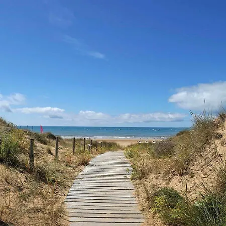 Mobil Proche Du Paradis Des Plages *