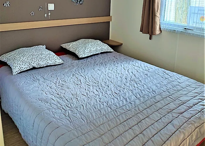 Mobil Proche Du Paradis Des Plages Camping Saint-Jean-de-Monts