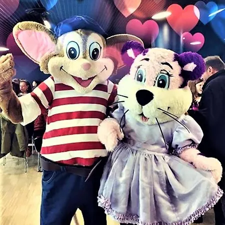 Mobil Proche Du Paradis Des Plages * Сен-Жан-де-Мон