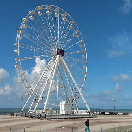 Mobil Proche Du Paradis Des Plages Кемпинг Сен-Жан-де-Мон