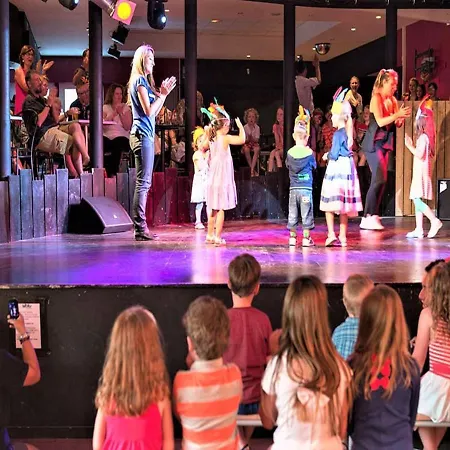 Mobil Proche Du Paradis Des Plages Кемпинг