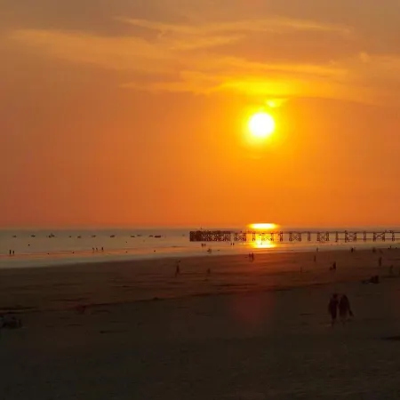 Mobil Proche Du Paradis Des Plages Кемпинг