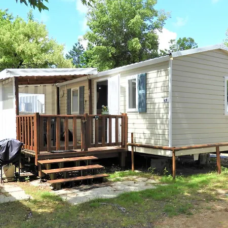 Mobil Proche Du Paradis Des Plages Кемпинг