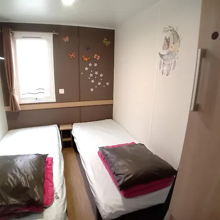 Mobil Proche Du Paradis Des Plages Кемпинг