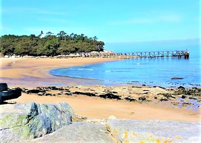 Mobil Proche Du Paradis Des Plages Camping