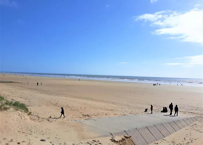 Mobil Proche Du Paradis Des Plages *